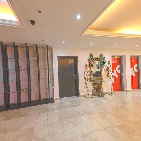 Majestic Hotel Wadi Kabir Luaran gambar