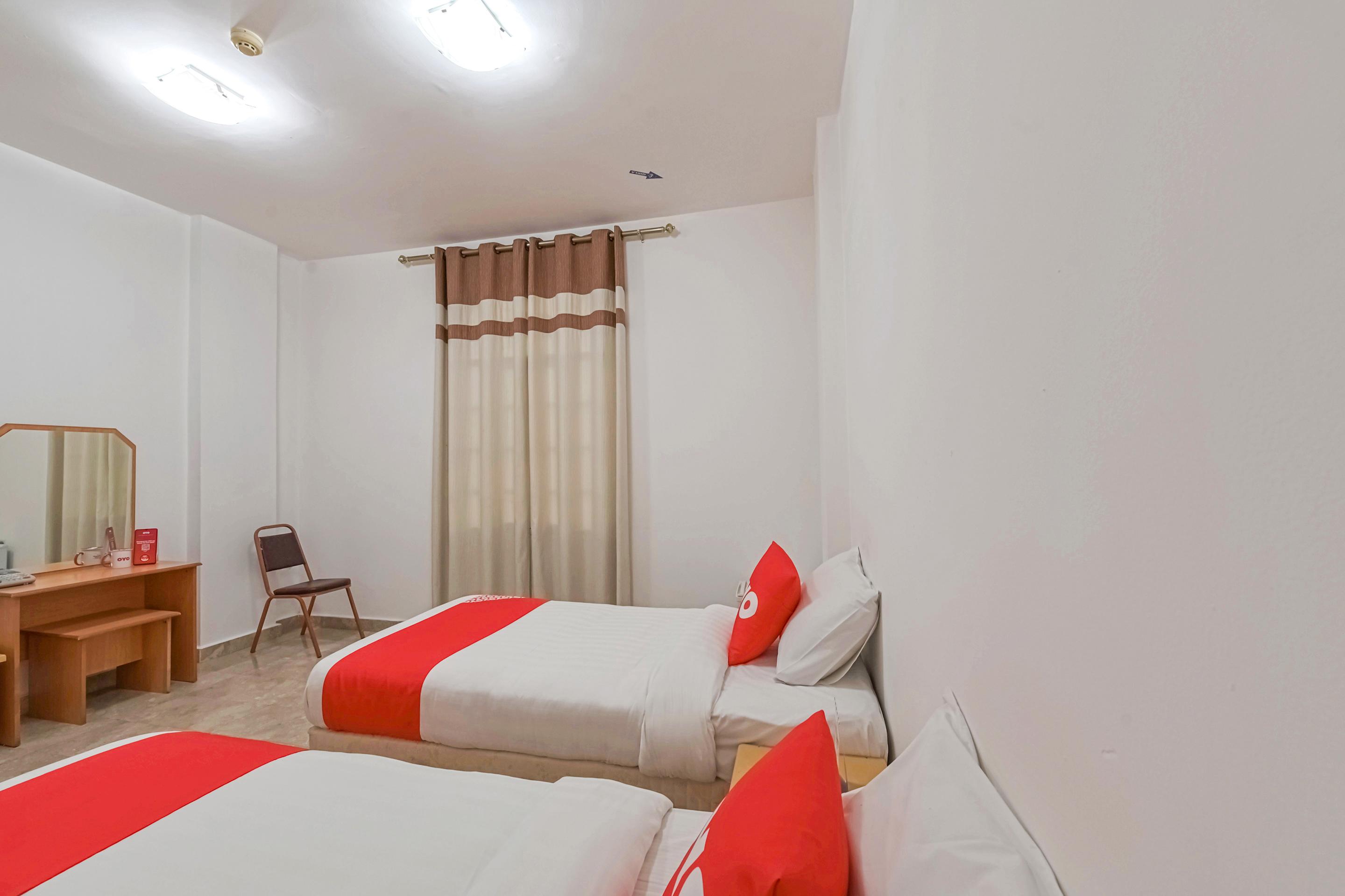 Majestic Hotel Wadi Kabir Luaran gambar