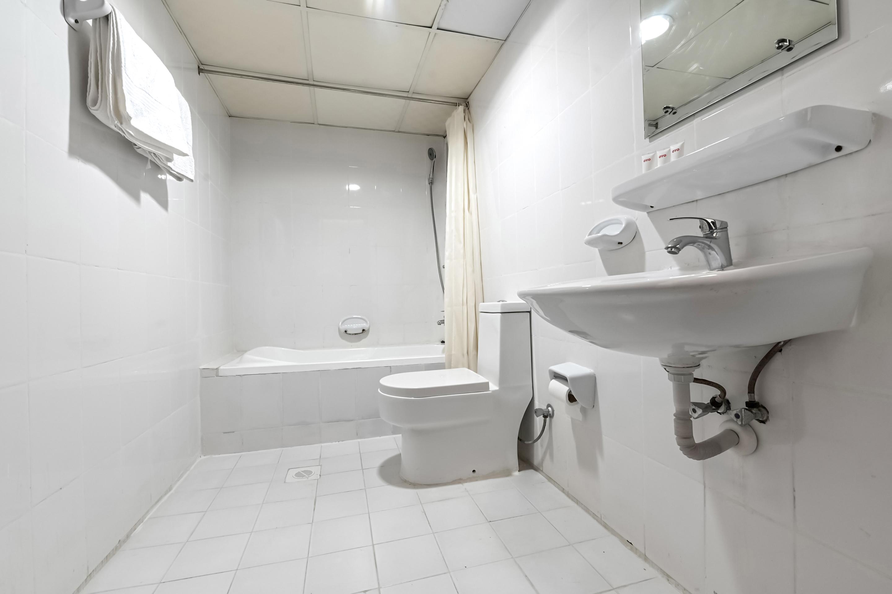 Majestic Hotel Wadi Kabir Luaran gambar