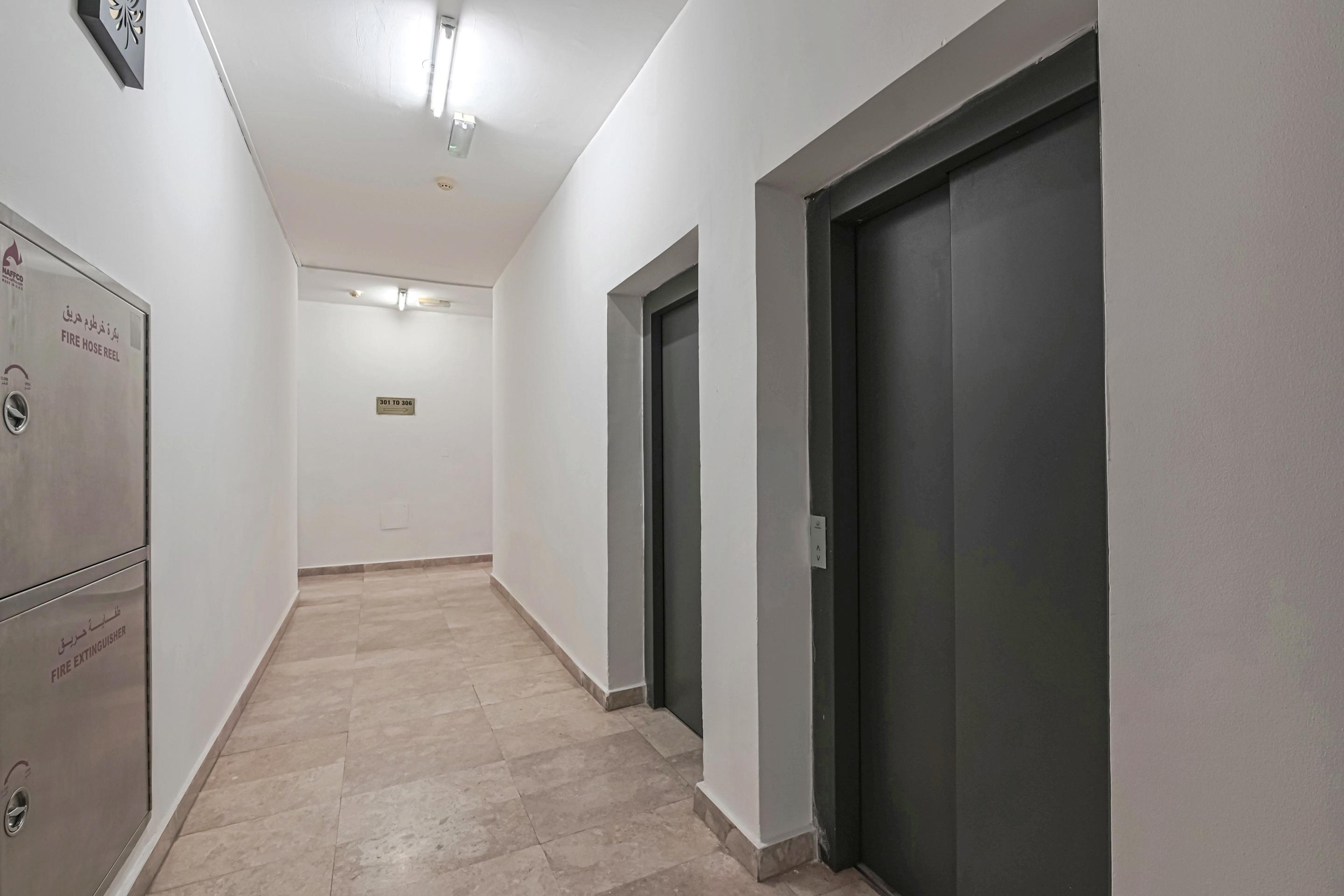 Majestic Hotel Wadi Kabir Luaran gambar
