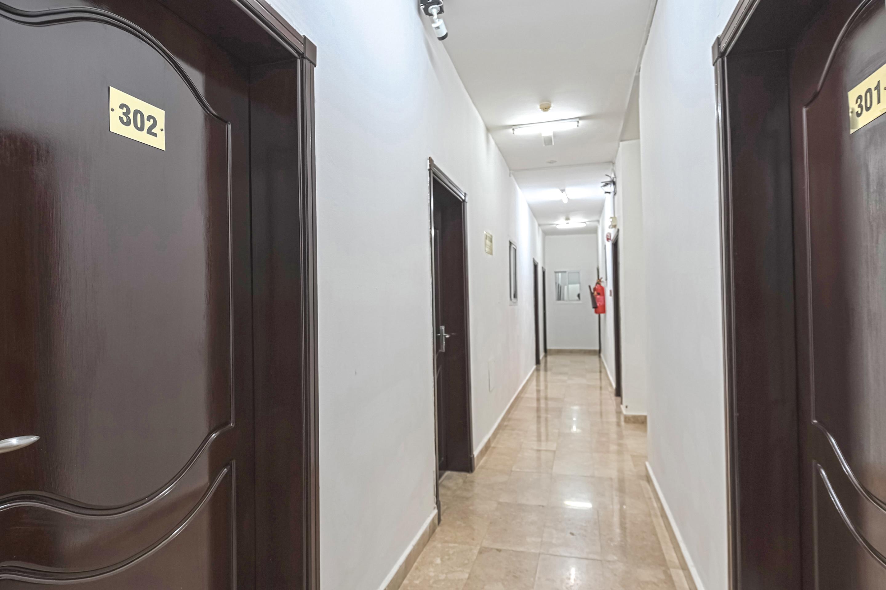 Majestic Hotel Wadi Kabir Luaran gambar