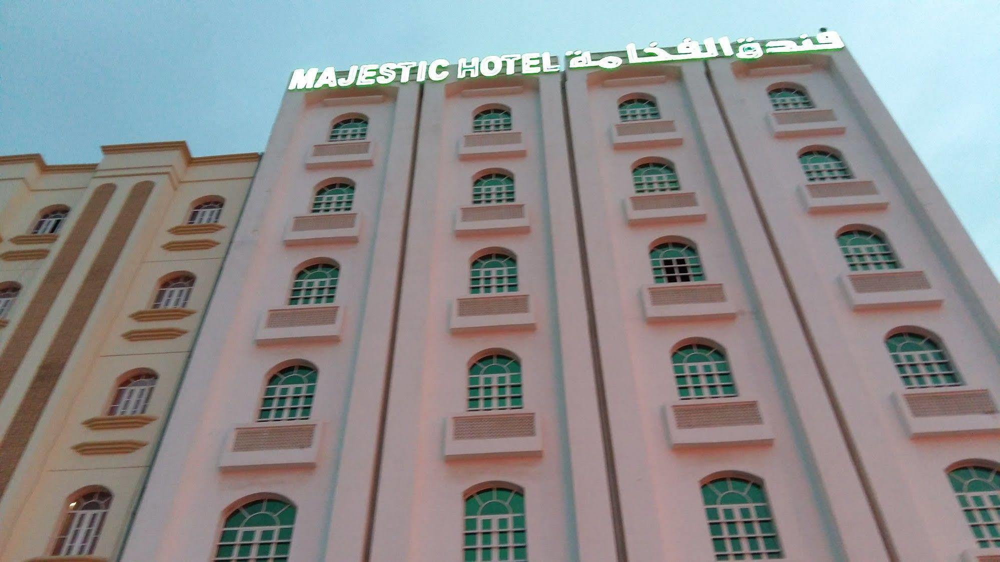 Majestic Hotel Wadi Kabir Luaran gambar